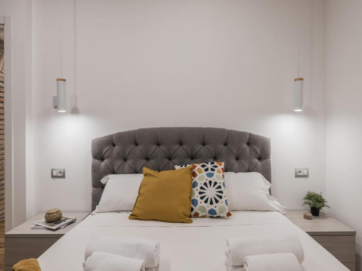 The Best Rent - Modern Three-Bedroom Apartment A Few Steps From The Colosseum Exterior foto