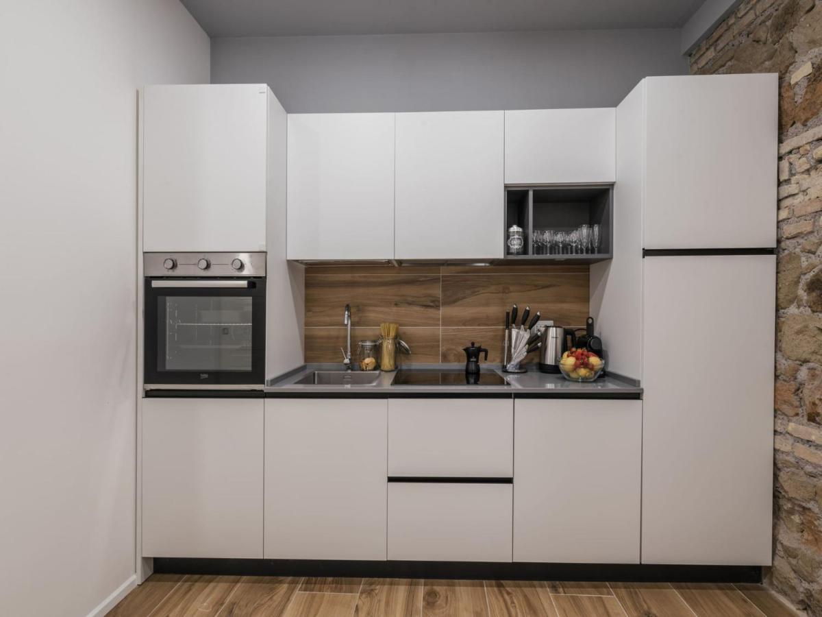 The Best Rent - Modern Three-Bedroom Apartment A Few Steps From The Colosseum Exterior foto
